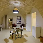 Don Gerolamo Dimora Storica Con Piscina Guest house Casamassella