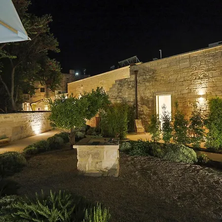 Gasthuis Don Gerolamo Dimora Storica Con Piscina Casamassella