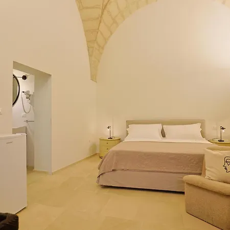 Don Gerolamo Dimora Storica Con Piscina Casamassella